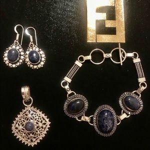 Beautiful 925 sterling silver LAPIS LÁZULI set
